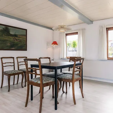 6 Person In Aero Hébergement de vacances Søby